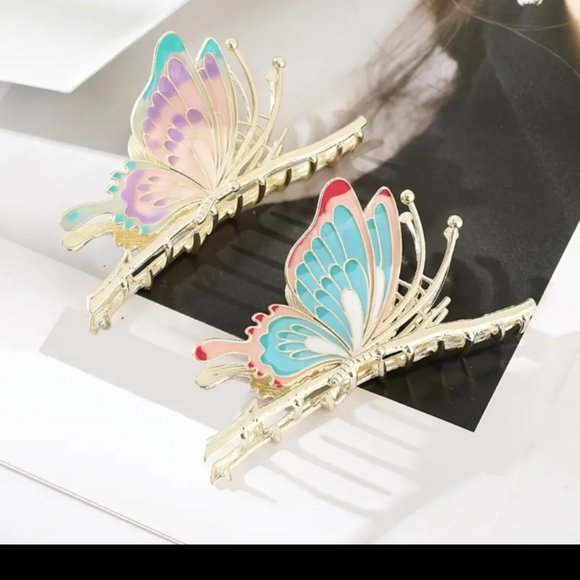 NEW BUTTERFLY HAIR CLIP/CLAW - Picture 3 of 8